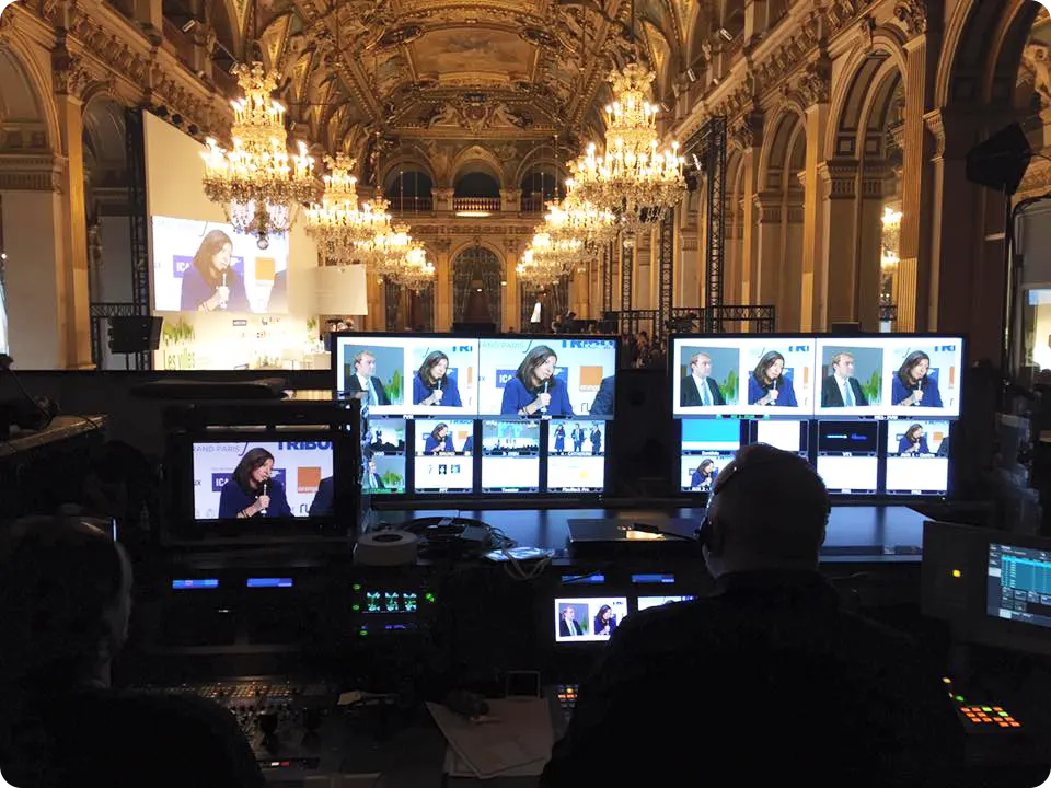 Diffusion en direct - Sommet mondial Cities for Life à l'hôtel de ville de Paris.