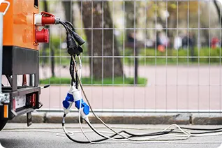 Electricité de stand - source d'alimentation